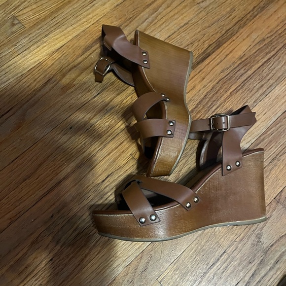 Beautiful and in great condition - Picture 2 of 2